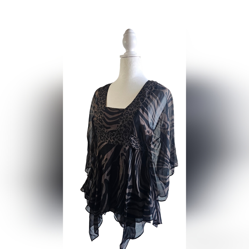 Micheal Kors Animal Print Top Size XS